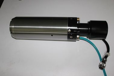 3.3kw fuseau à grande vitesse refroidi à l'eau / à l'air fuseau à moteur du centre d'usinage CNC