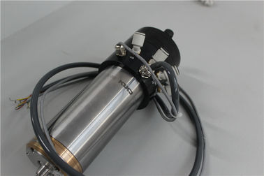 0.9KW 200k Rpm Spindle de roulement à air refroidi par eau / huile pour le forage de PCB